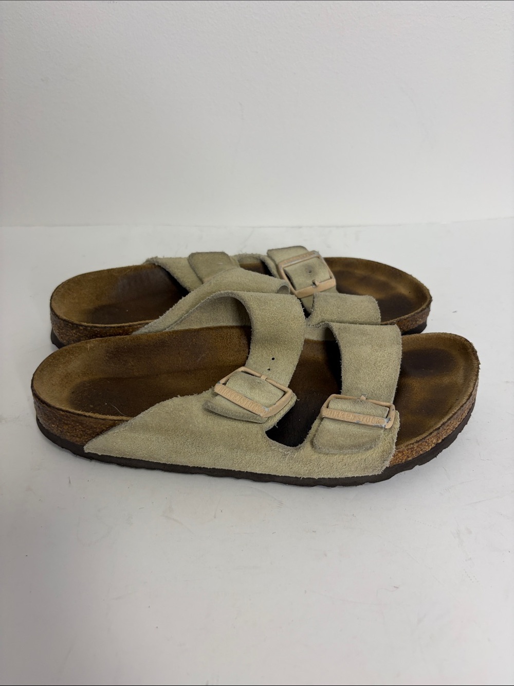 Birkenstock Arizona Sandals Womens 37 Taupe Tan Brown Suede Two Strap Slides